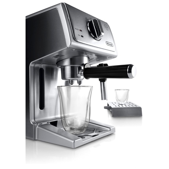 De'Longhi 15 Bar Pump Espresso and Cappuccino Machine with Premium Adjustable Fr - Picture 4 of 8